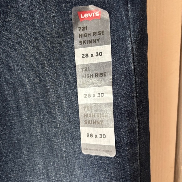 NWT Levi's 721 High Rise Skinny Jeans Deep Indigo SZ 28X30 - Picture 6 of 10